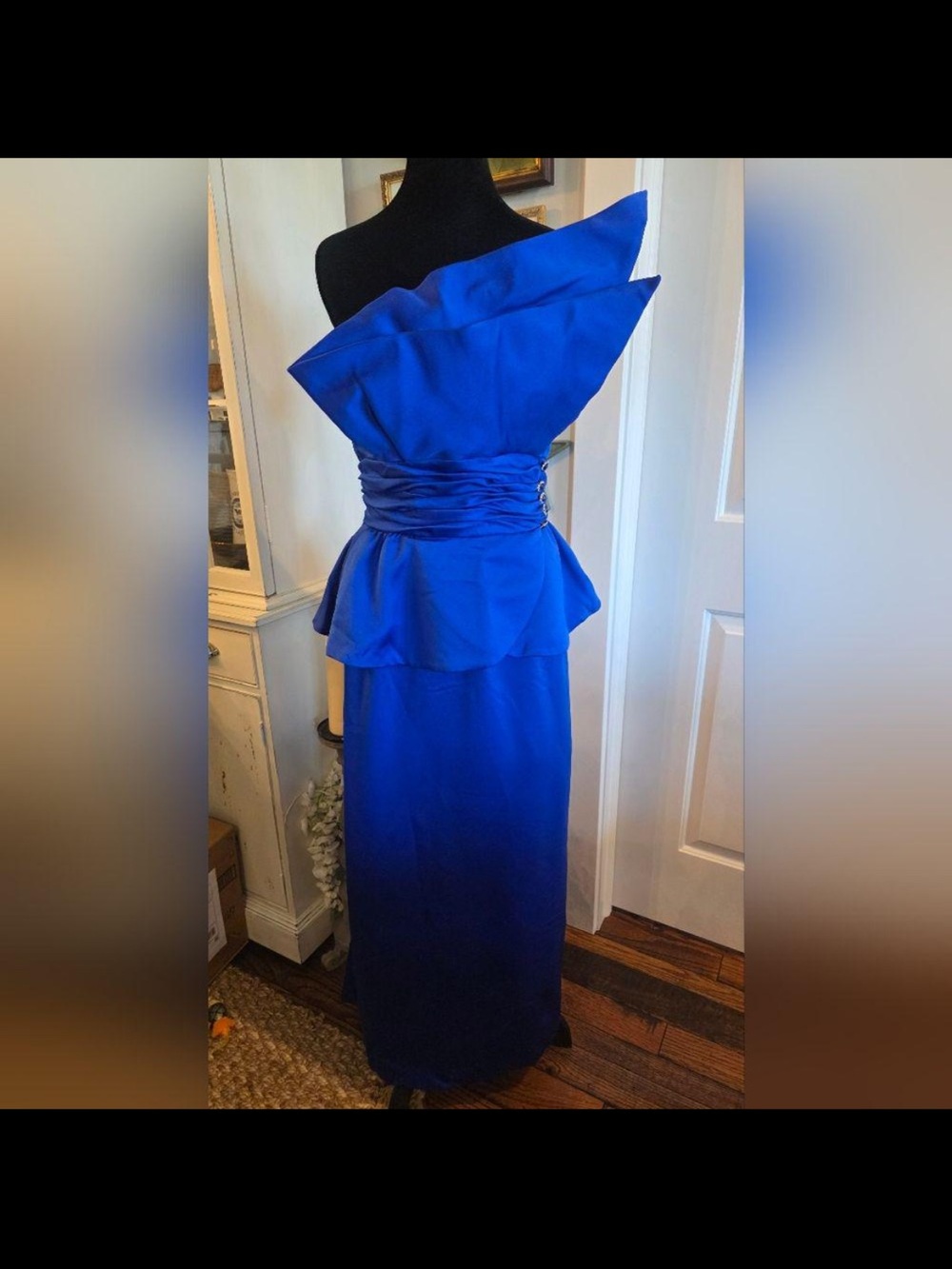 Incredible VINTAGE Victor Costa 80s One-Shoulder Royal Blue Evening Gown